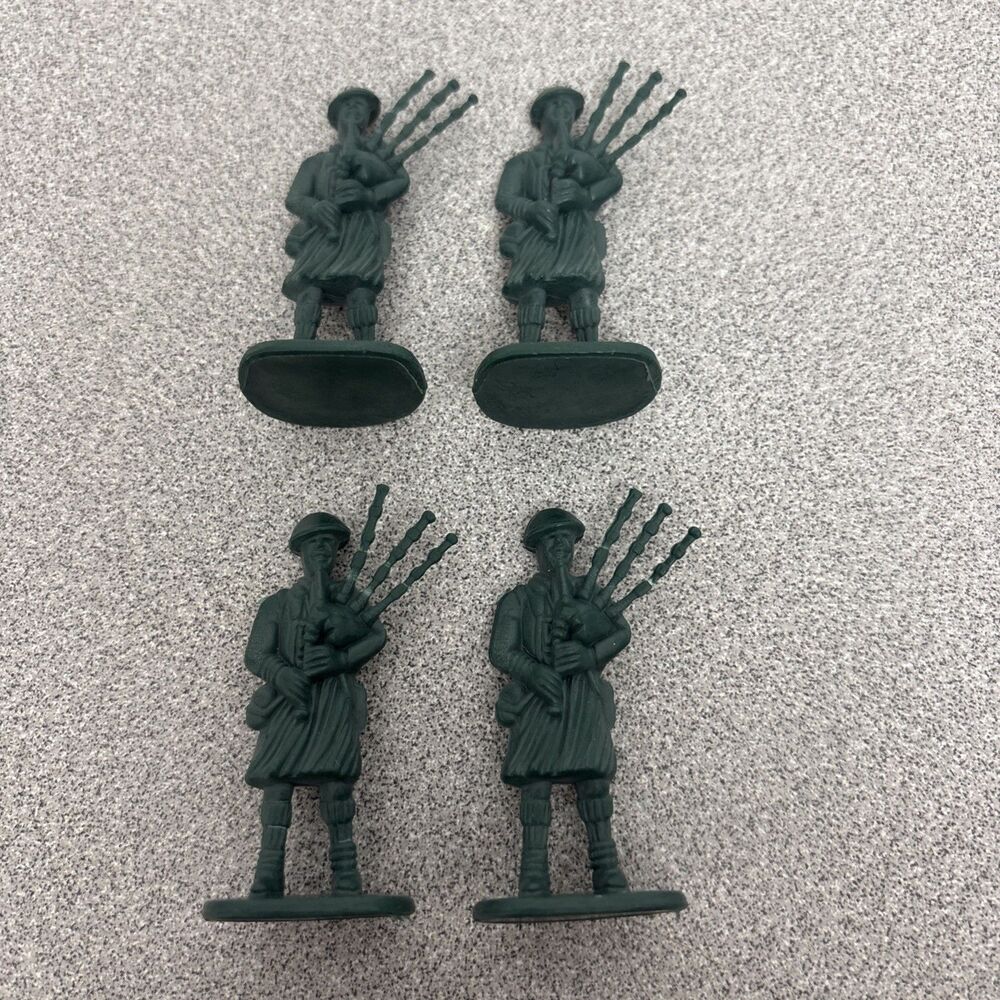 Lot Of 4 Vintage Plastic Army Man - Bagpiper / Bagpipe Player 2"